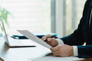 履歴書に休学はどう書く？理由別の書き方と記入例を解説【就活・バイト対応】